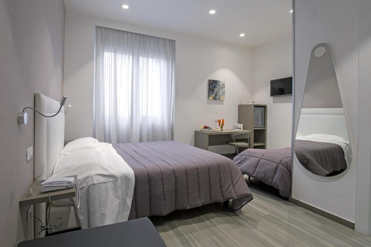 Hotel Bruman Salernes Extérieur photo
